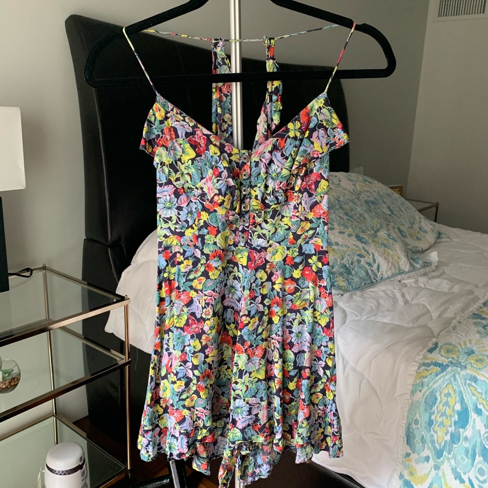 NWOT Kimchi Blue Open Back Floral Romper - Picture 2 of 6